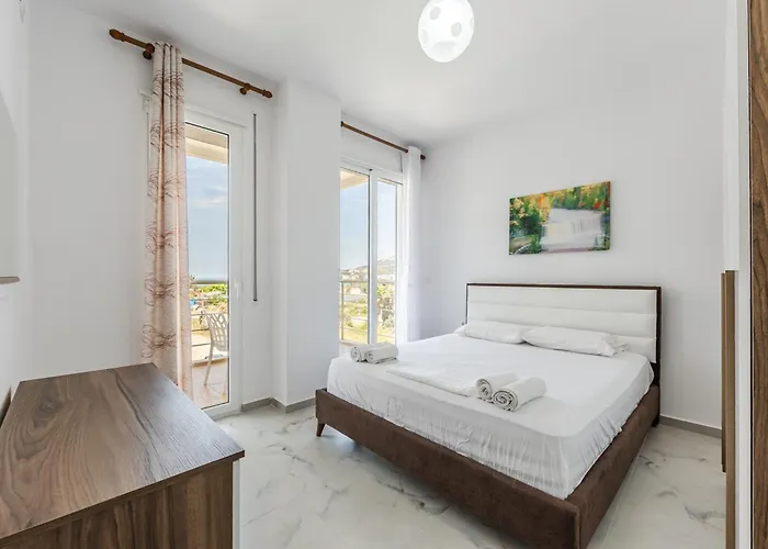 Beachside Comfort In Orikum By Pikhost * Vlorë