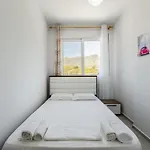 Beachside Comfort In Orikum By Pikhost * Vlorë