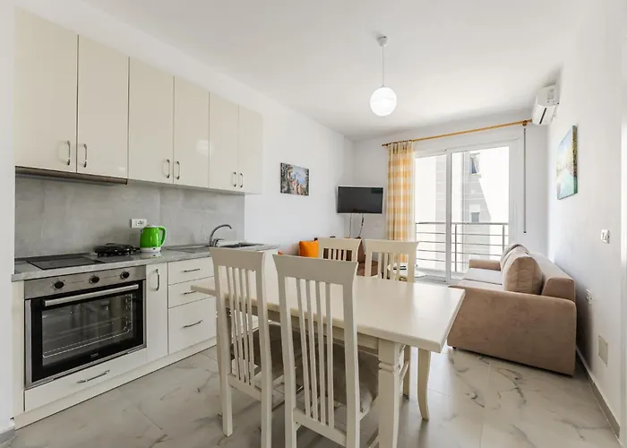 Beachside Comfort In Orikum By Pikhost *